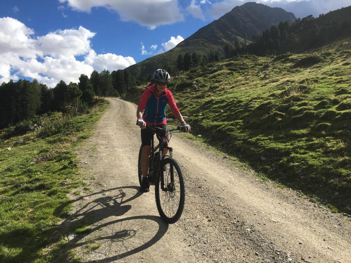Apart Dorfbaeck Kaunertal Exteriér fotografie
